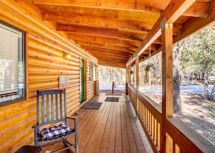 Near Hiking Trails: Wooded In Lakeside! Casa vacanze