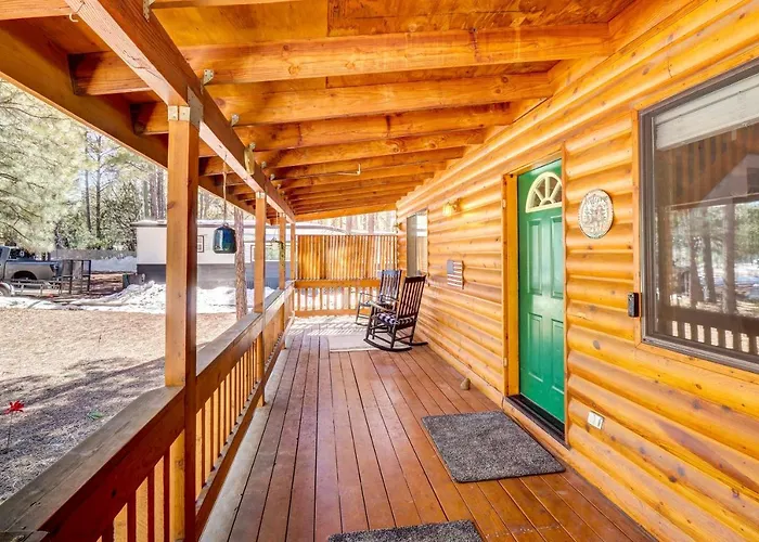 Casa vacanze Near Hiking Trails: Wooded In Lakeside! *
